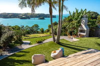 Sol Spa Oasis Surfdale Holiday Home