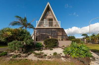Ahiparadise Ahipara Holiday Home