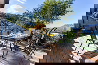 Amazing Lake View Spacious Townhouse with Parking