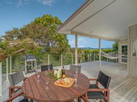 Pride on Puriri Whitianga Holiday Home