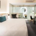 Hotel Room at 89 Courtenay Place