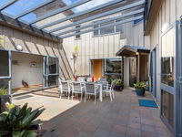 Golden Sands Omaha Holiday Home