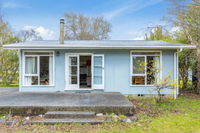 Cedar Cottage Tauranga Taupo Holiday Home