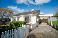 Hillcrest Central Premium Lodge