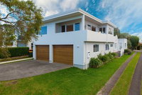 Auckland Campbells Bay Seaside Retreat