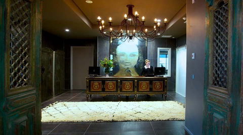 King & Queen Hotel Suites - Accommodation New Zealand 1