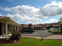 Gateway North Motor Lodge  Cafe