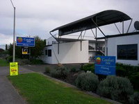 Fairmont Motor Lodge