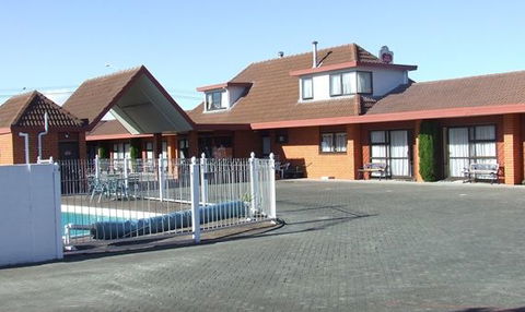 Ace High Motor Inn - Accommodation New Zealand 0