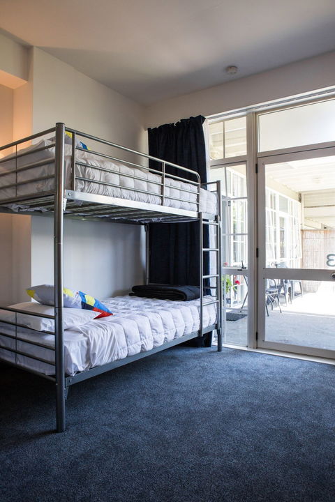 U Studios Paraparaumu Beach - Accommodation New Zealand 5