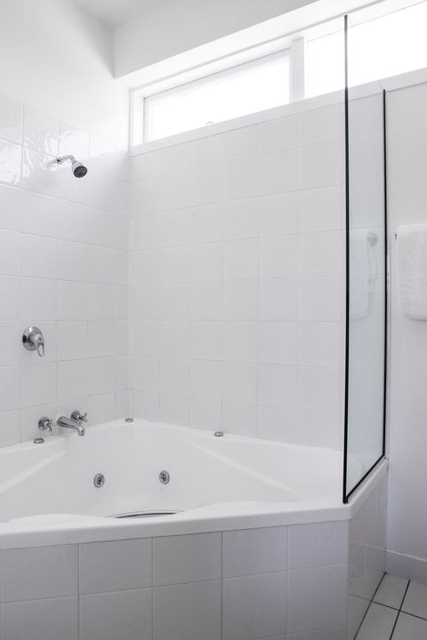 U Studios Paraparaumu Beach - Accommodation New Zealand 14