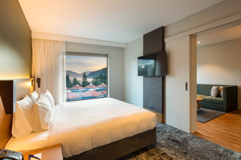 Holiday Inn Express & Suites Queenstown - Accommodation New Zealand 11