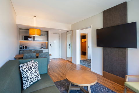 Holiday Inn Express & Suites Queenstown - Accommodation New Zealand 12