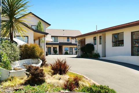 Arrow Motel Apartments - Accommodation New Zealand 0